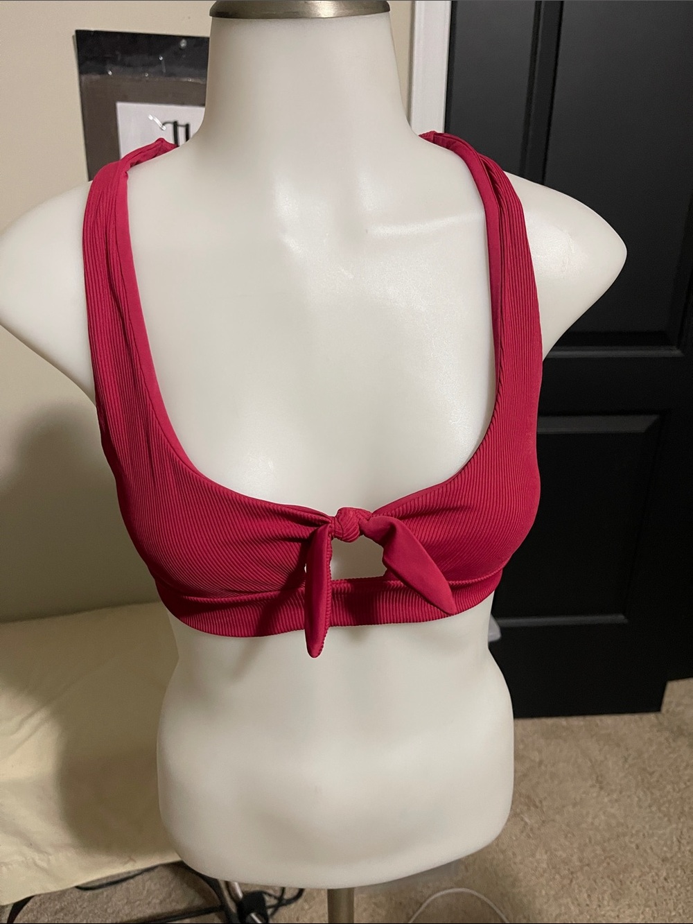 l*space Ribbed Tie-Front Crop Top in Fuchsia - Picture 2 of 4